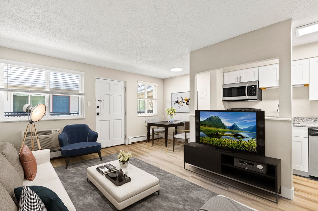 270 Lincoln Apartments in Denver, Colorado