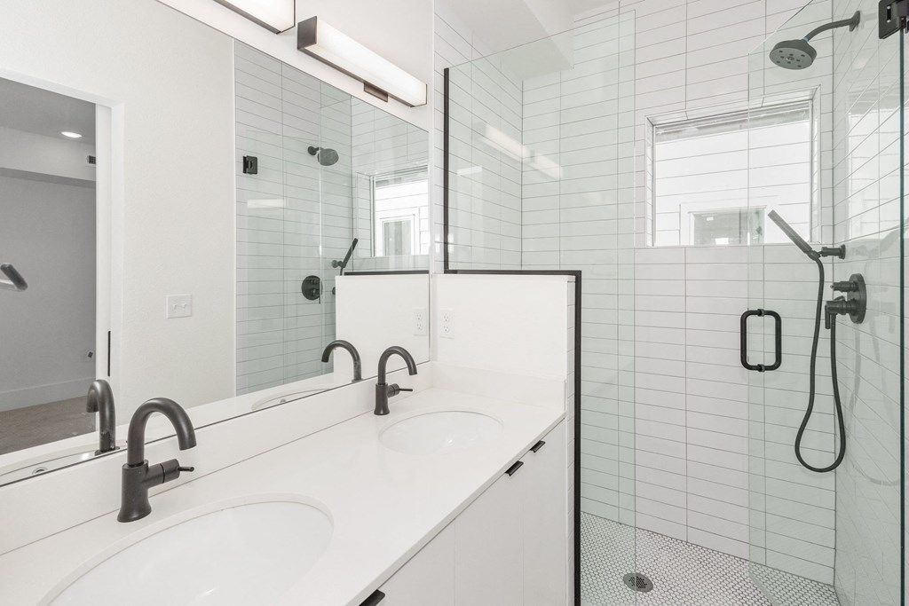 Jefferson Park 33 Apartments in Denver, Colorado