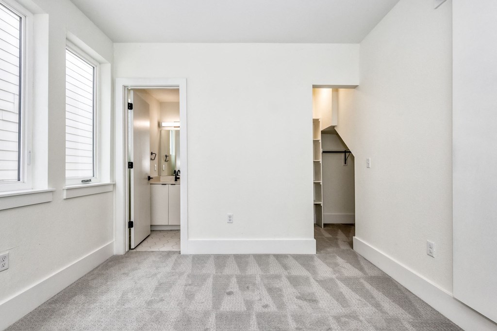 Jefferson Park 33 Apartments in Denver, Colorado