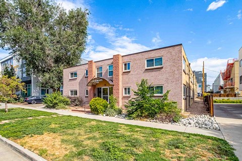 2821 West 24Th Avenue 1-2 Beds Apartment for Rent