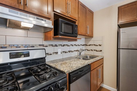 2821 West 24Th Avenue 1 Apartment for Rent