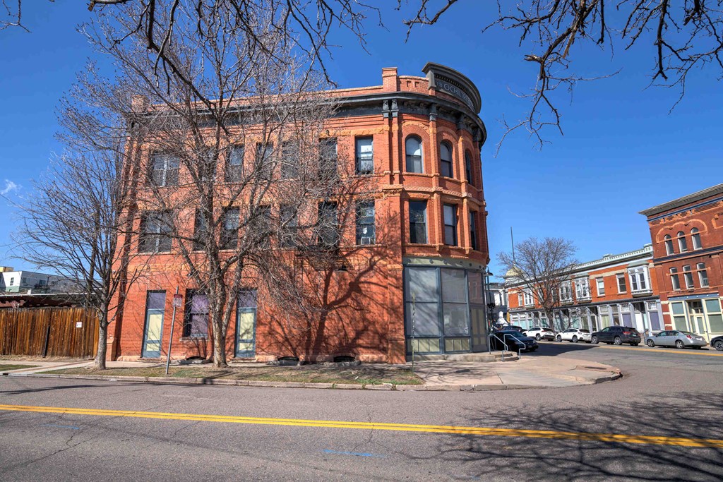 The Griffin Apartments in Denver, CO