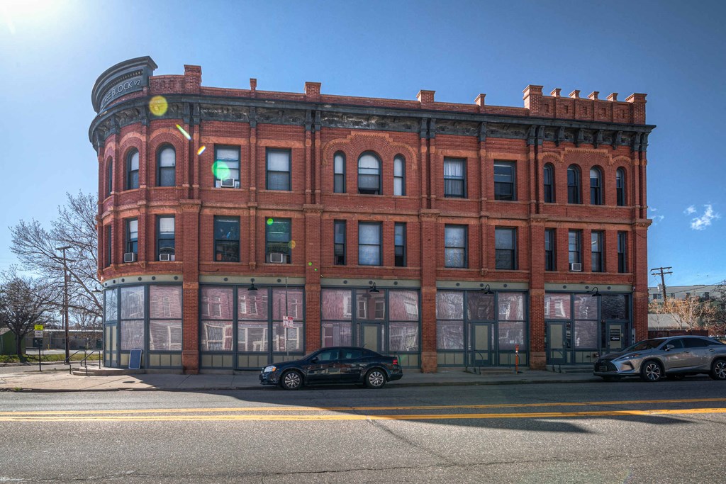 The Griffin Apartments in Denver, CO