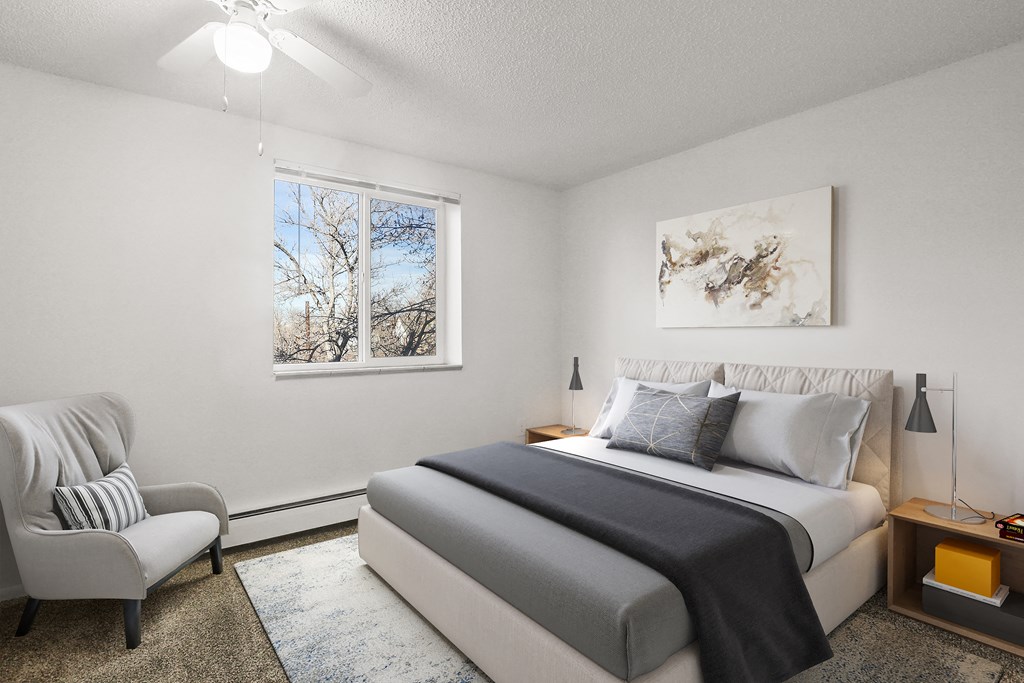 35 S Logan Apartments in Denver, Colorado