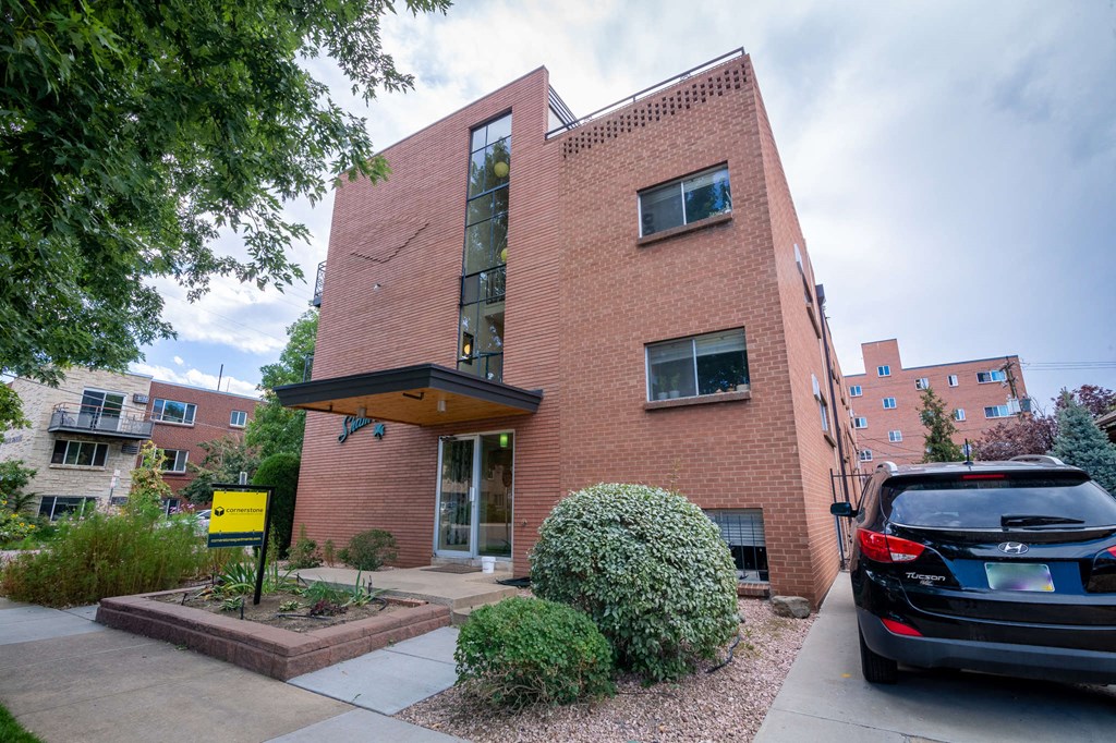 The Shamrock Apartments in Denver, CO