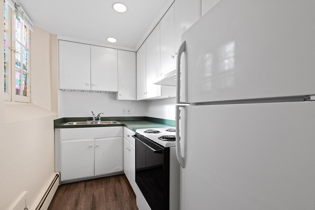 594-598 S Lincoln Street Apartments for rent in Denver, Colorado