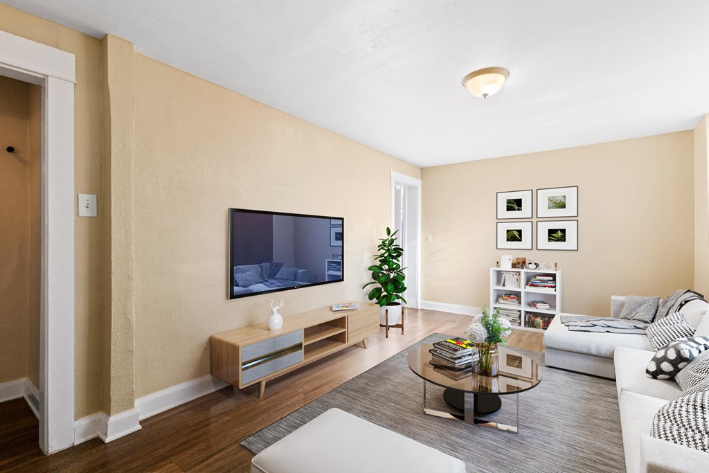 594-598 S Lincoln Street Apartments for rent in Denver, Colorado