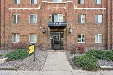 our building is located in the heart of the city