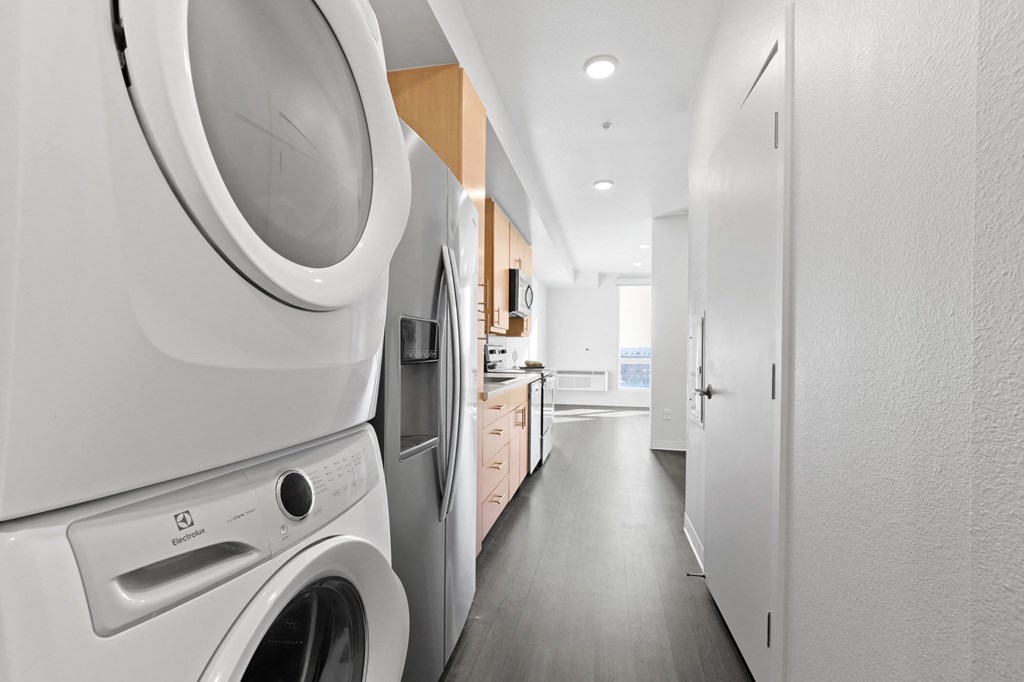 757 Grant studio for rent in Denver