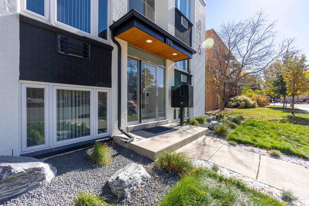 816 N Cherry Apartments in Denver, Colorado