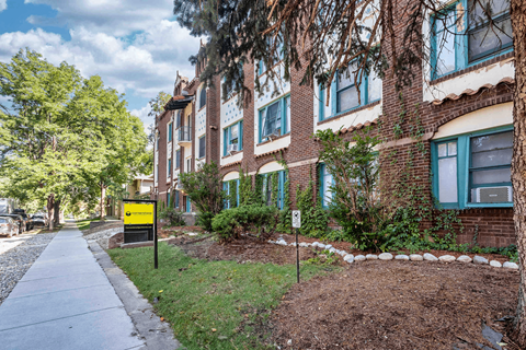 the building in which the apartment is located
