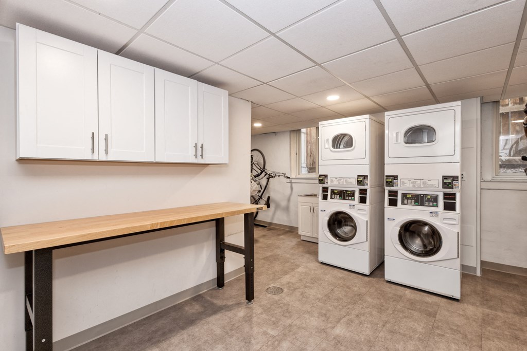 960 Pearl Apartments in Denver, Colorado