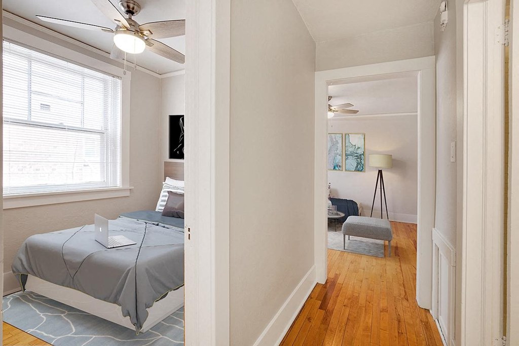 960 Pearl Apartments in Denver, Colorado