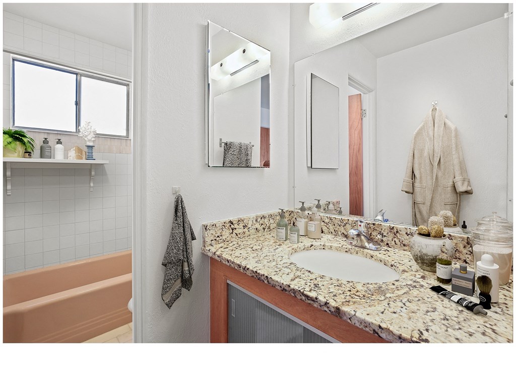 Bayaud Plaza Apartments in Denver, Colorado