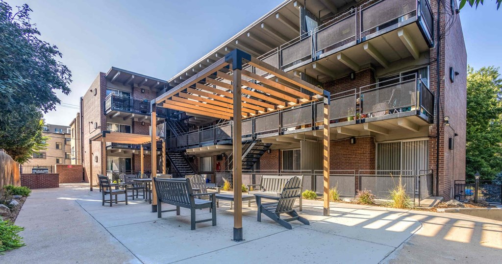 Pearl Nines Apartments in Denver, Colorado