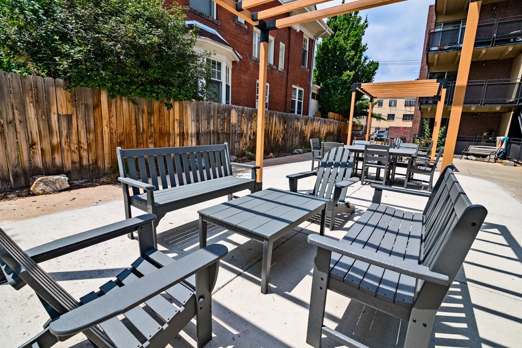 Pearl Nines Apartments in Denver, Colorado