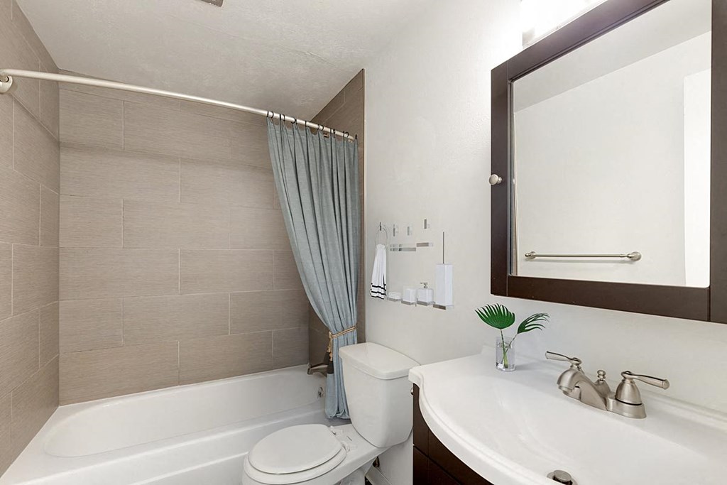 Park Breeze Apartments in Denver, Colorado