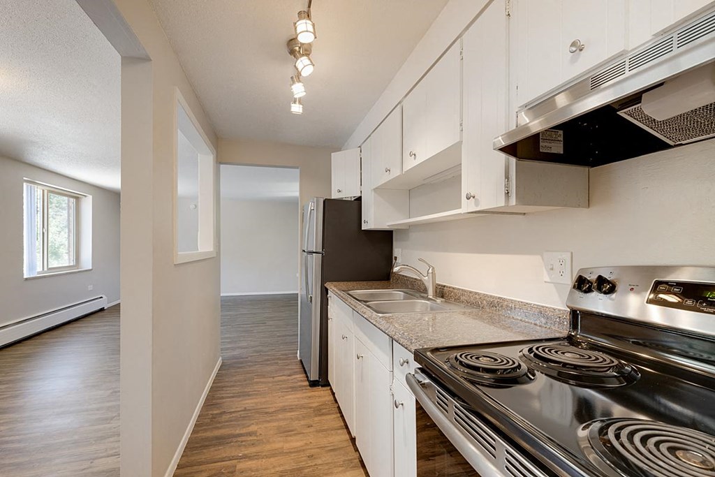 Park Breeze Apartments in Denver, Colorado