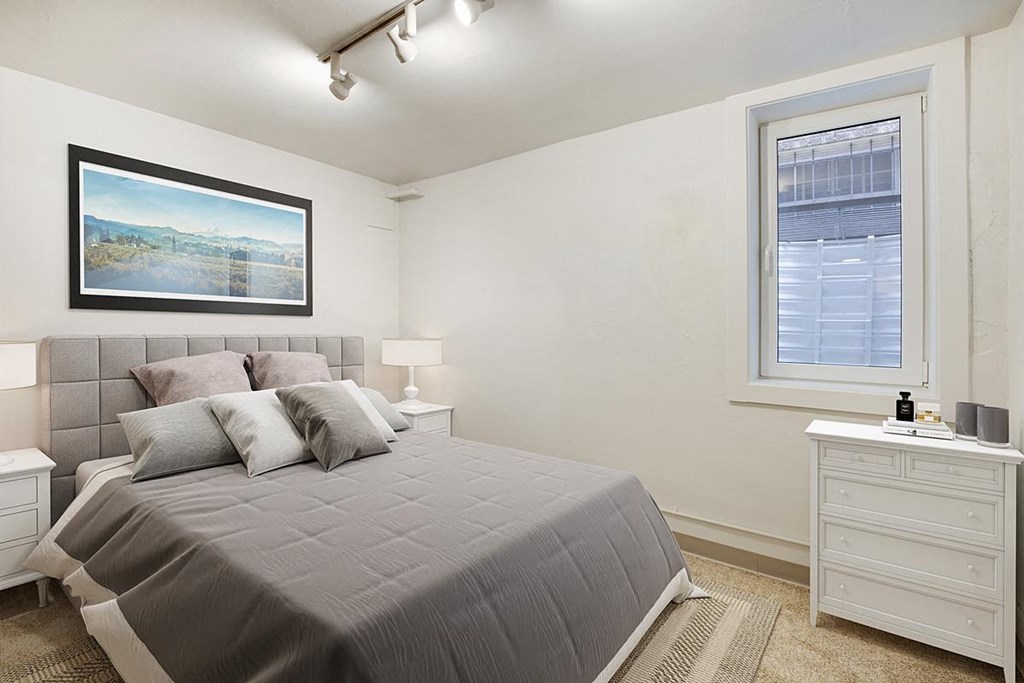 1230 Pearl Apartments in Denver, CO