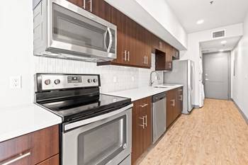 Tennyson Place Staged photo - Photo Gallery 6