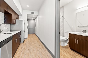 Tennyson Place Staged photo - Photo Gallery 4