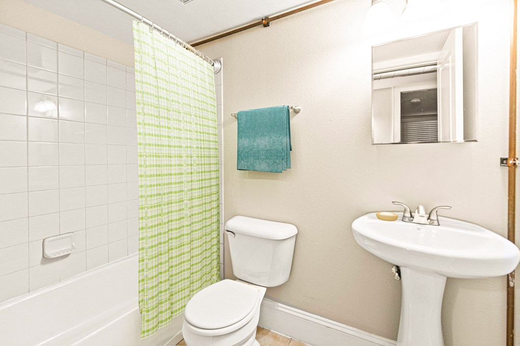 The Glenellen Apartments in Denver, CO