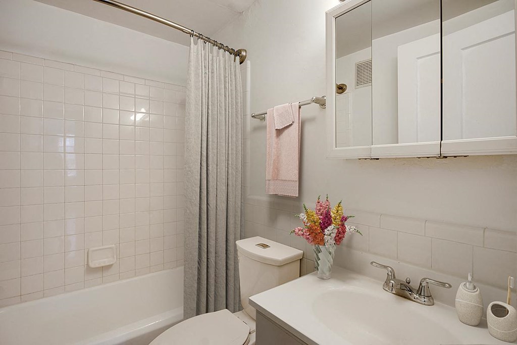 The Glenwood Apartments in Denver, Colorado