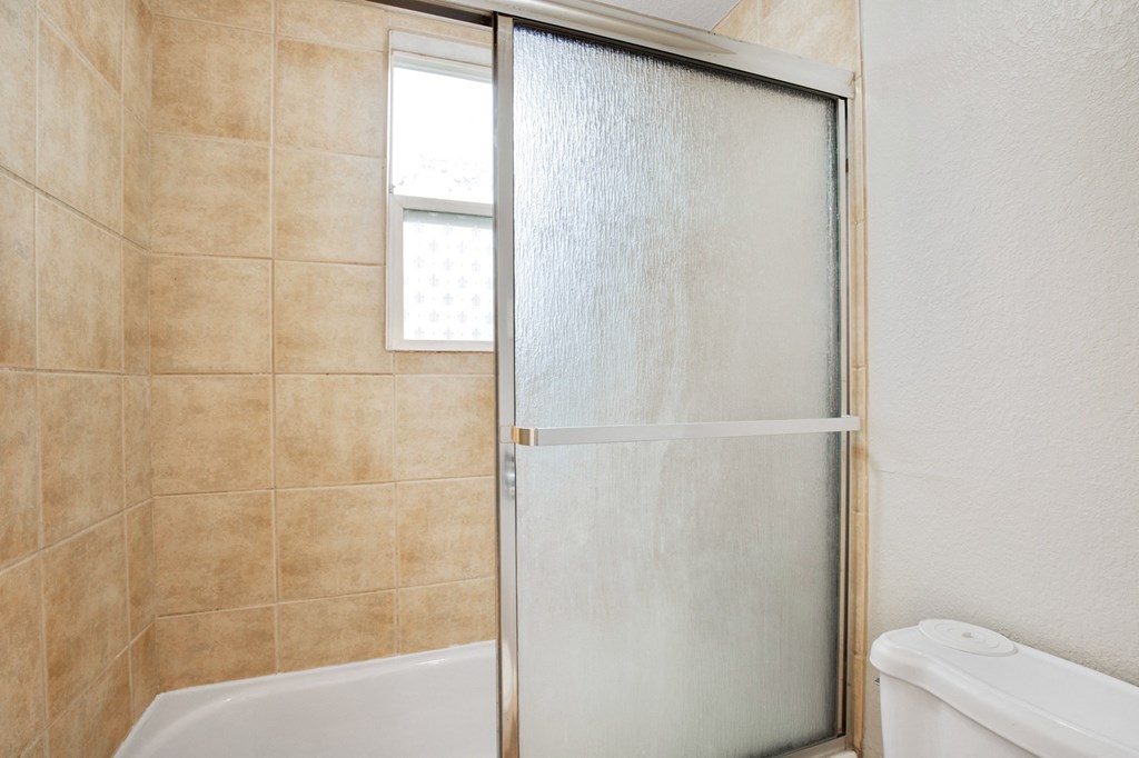 University 16 Apartments in Denver, Colorado