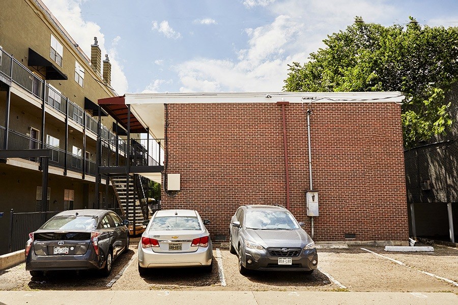 Kara Lynn Apartments in Denver, CO