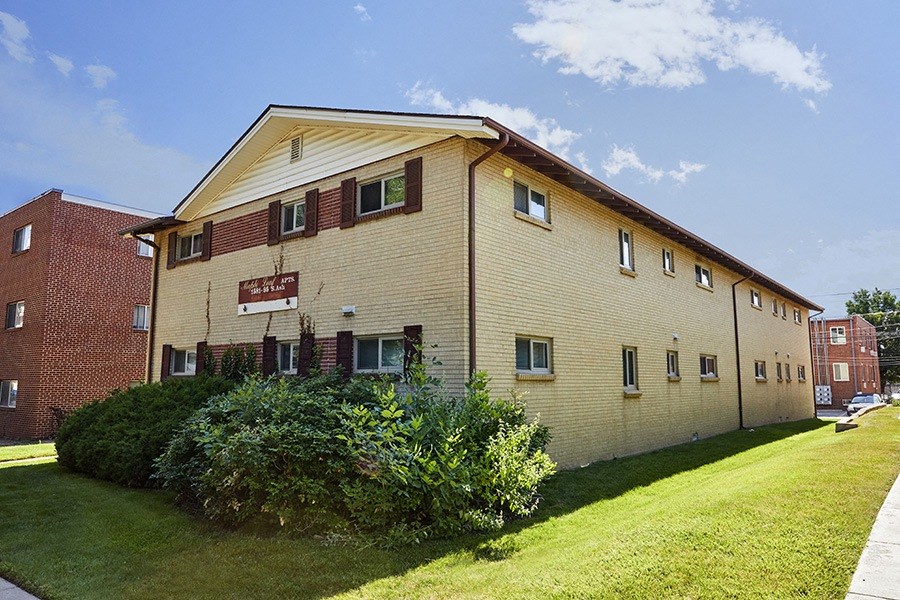 Maple Leaf Apartments in Denver, CO