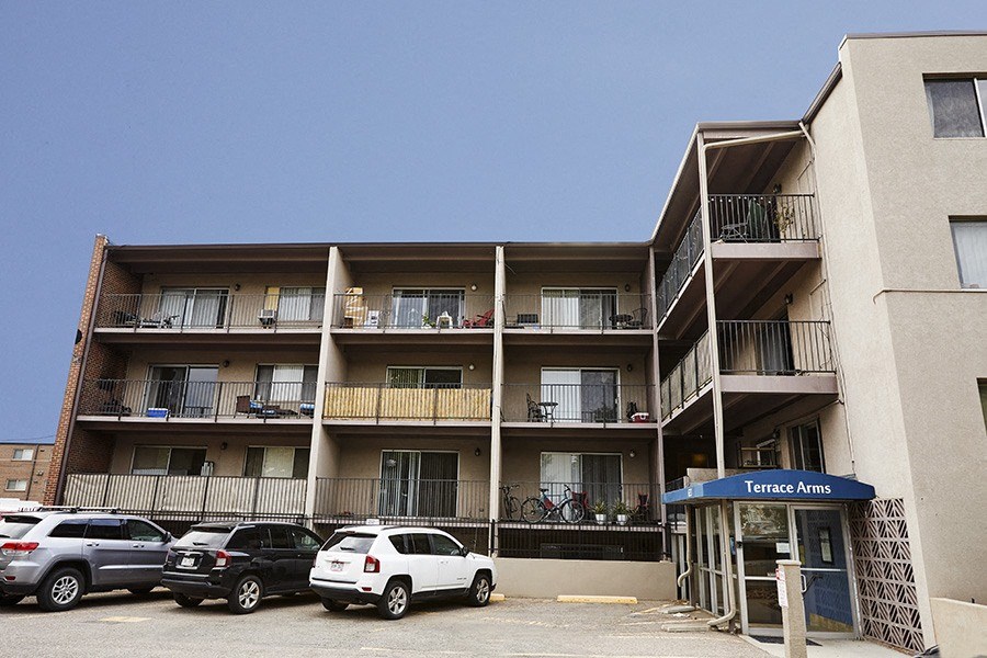 Terrace Arms Apartments in Denver, CO