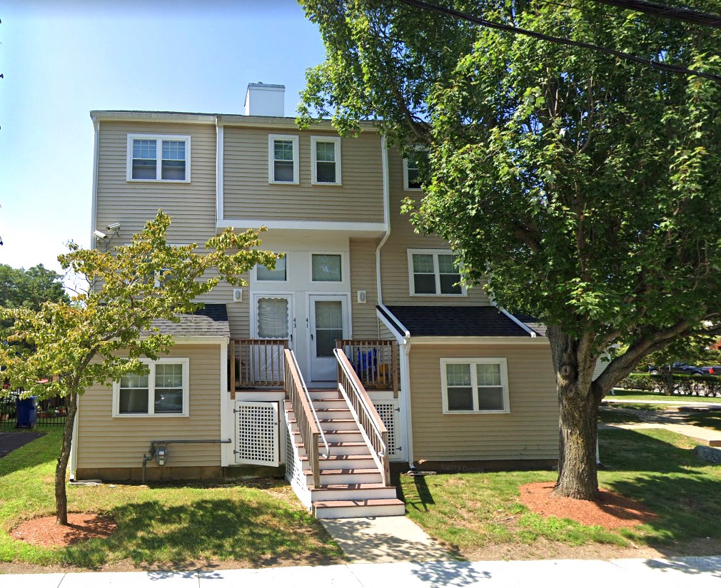 Large townhomes with country feel