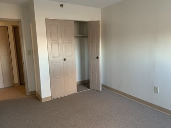 240-244 Belmont Street 1-2 Beds Apartment for Rent - Photo Gallery 6