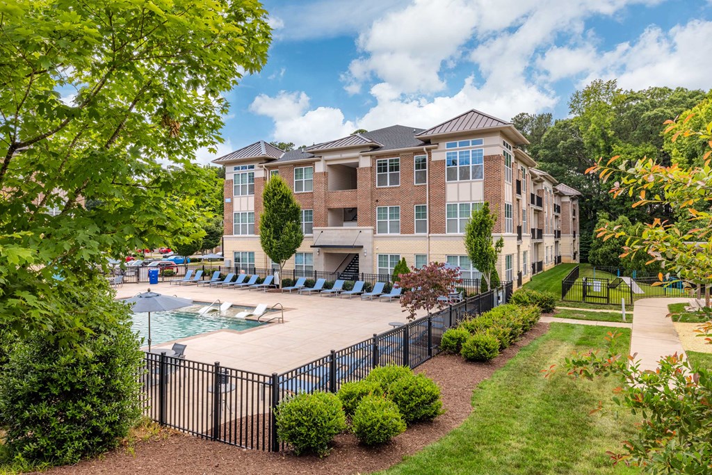 1701 North Apartments