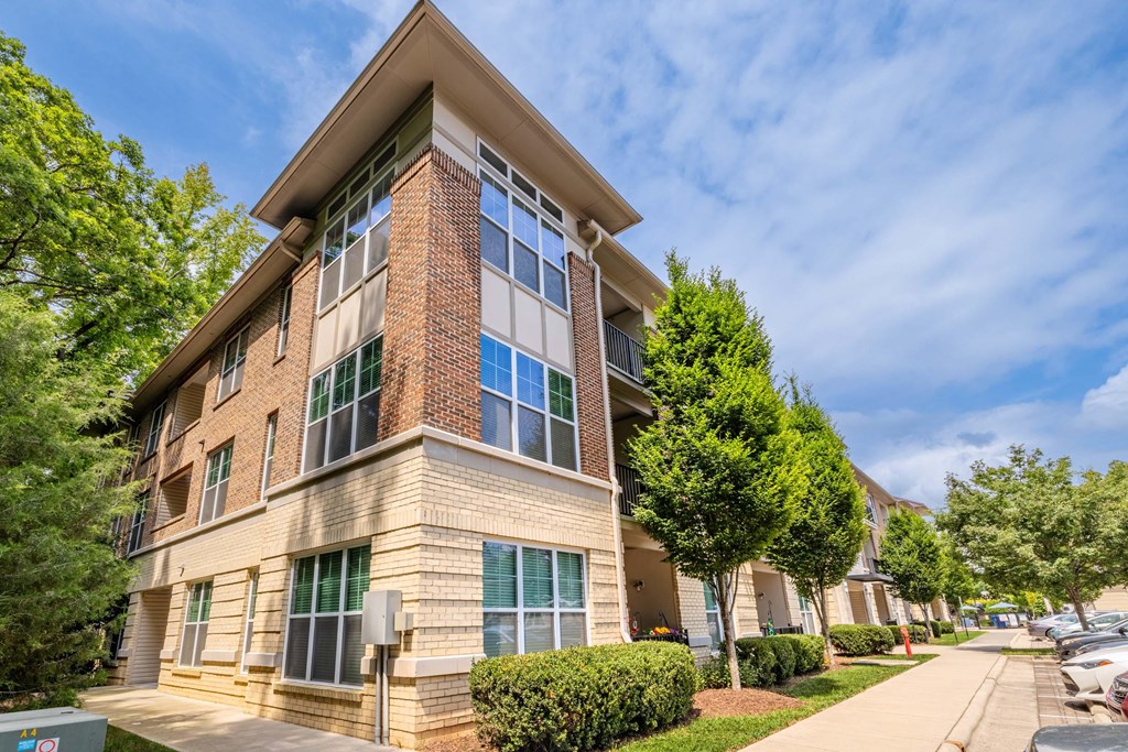 1701 North Apartments