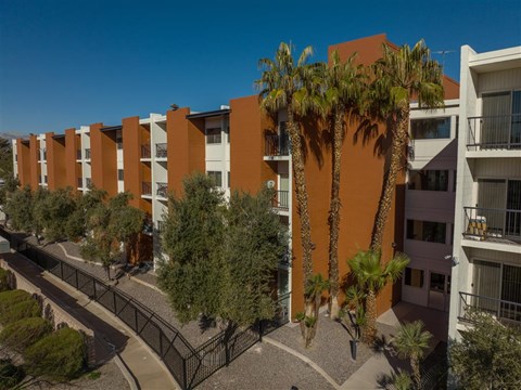 400 Brush Street 1 Apartment for Rent