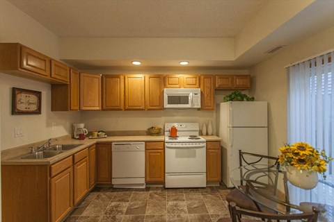 4403 Woodland Ave 1-2 Beds Apartment for Rent - Photo Gallery 12