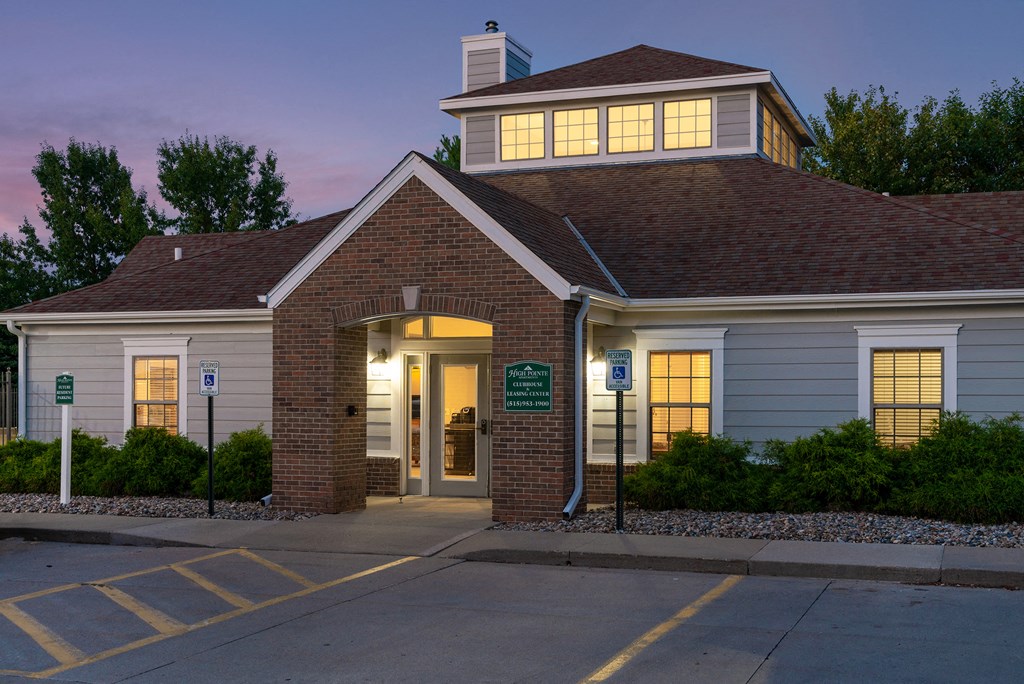 the building in which the hotel is located