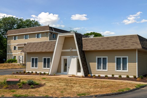 a house that looks like an upside down triangle