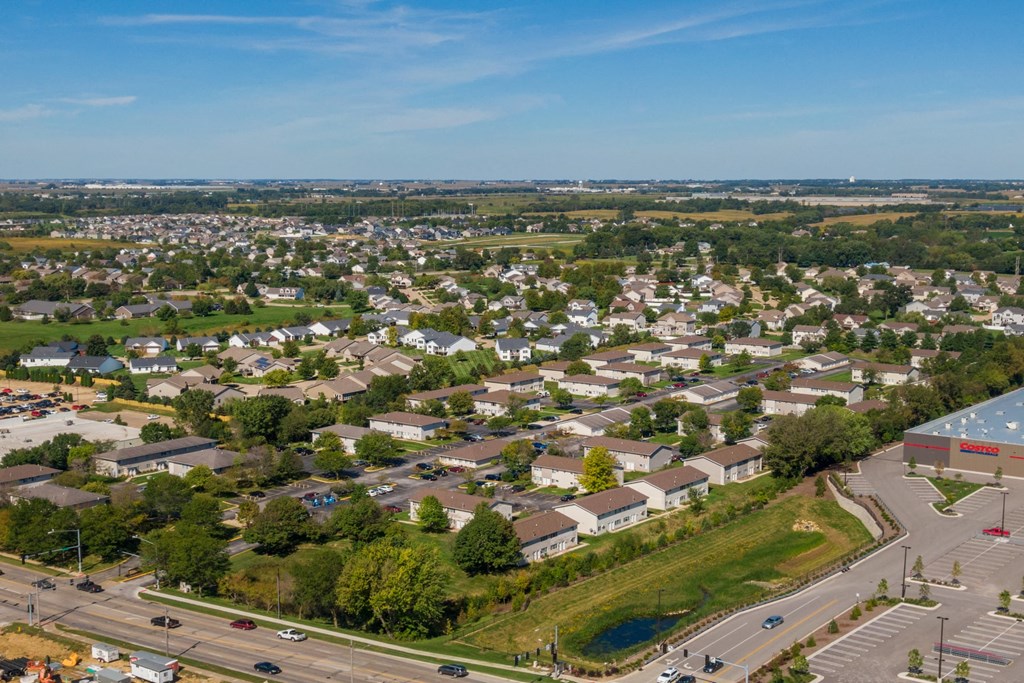Jersey Meadows Apartments, 2700 East 53rd Street, Davenport, IA RentCafe