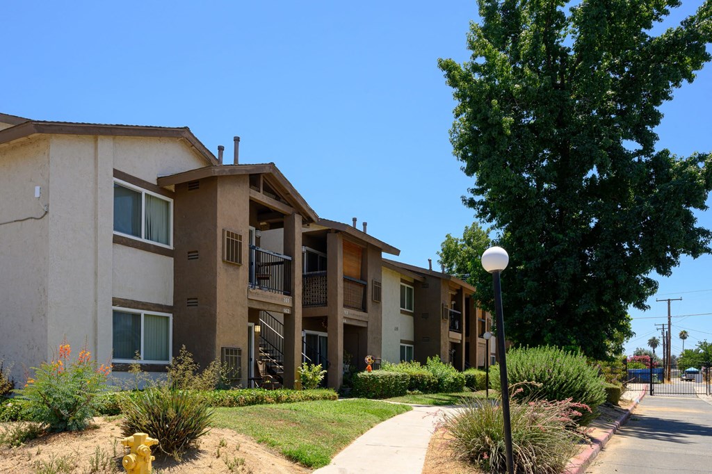 our apartments offer a walkway to the community at Oak Terrace Senior Apts, Hemet, CA 92543
