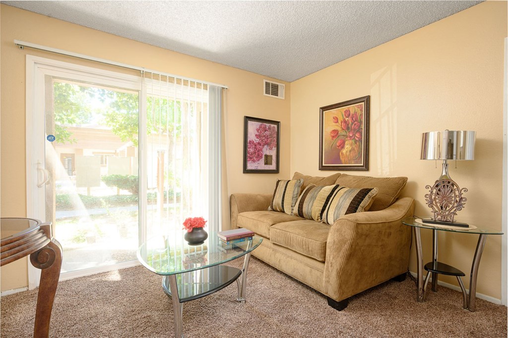 living room, the beautiful alexandria suites at Oak Terrace Senior Apts, Hemet, CA 92543