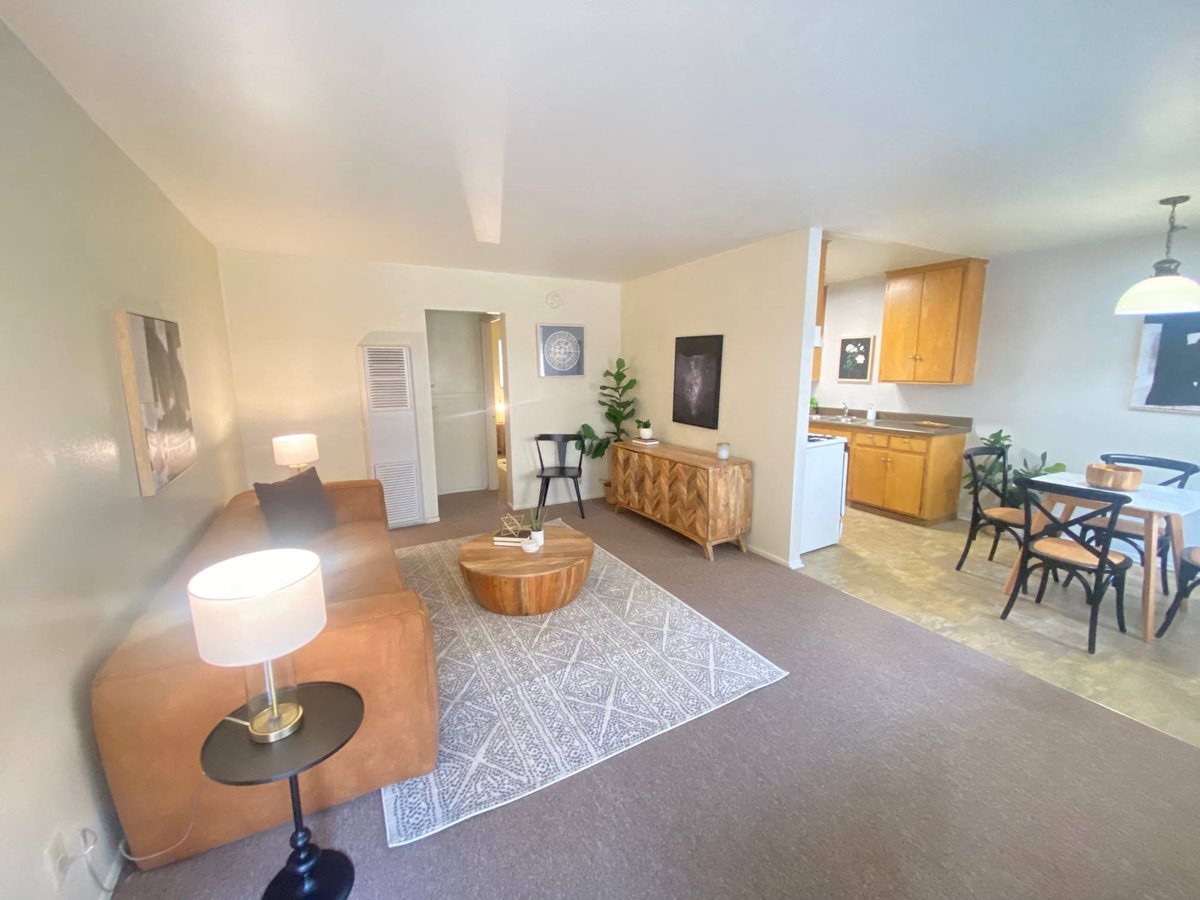 Alosta Place Apartments