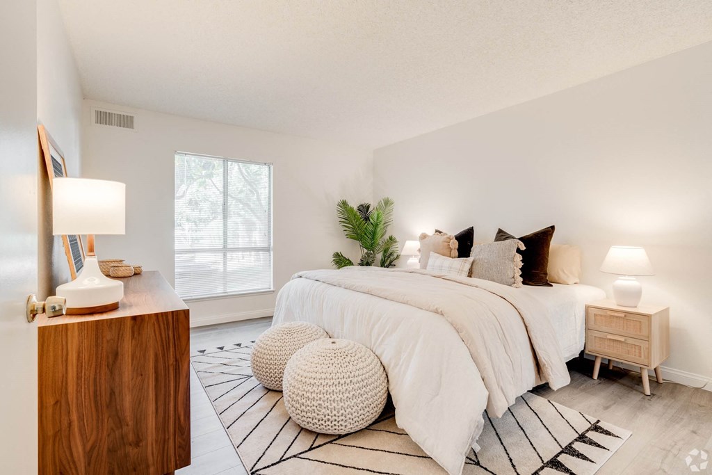Gorgeous Bedroom at Alosta Place, California, 91702