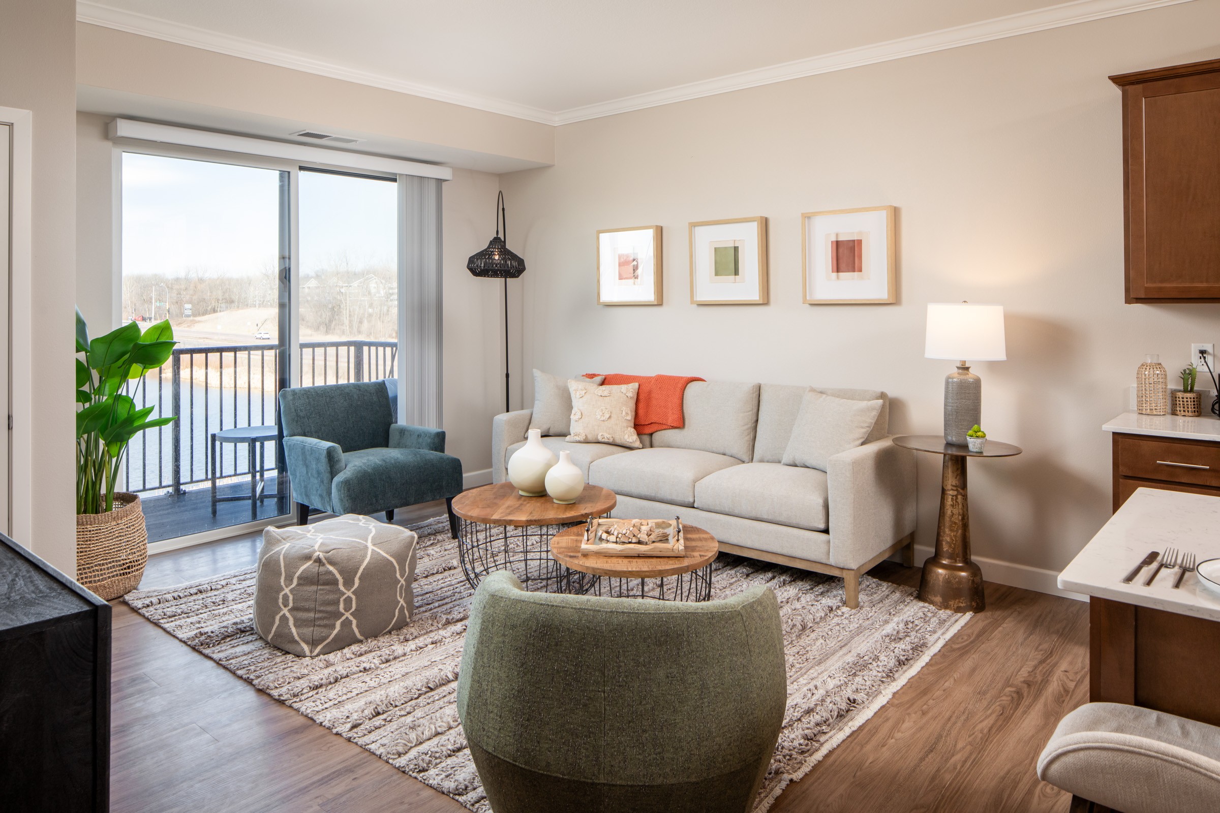 Jeffers Waterfront Apartments is a similar property to Lake Ridge Apartments located in Prior Lake