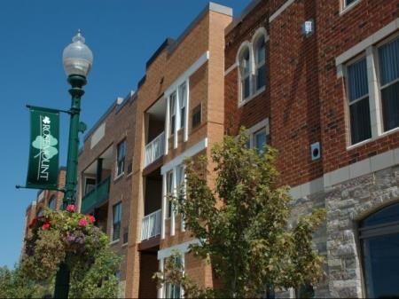 a picture of waterford commons apartment building