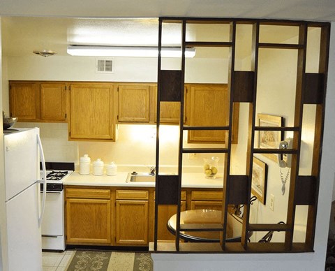 Kitchen Appliances at Kings Mill Apartments and Townhomes, Essex, MD