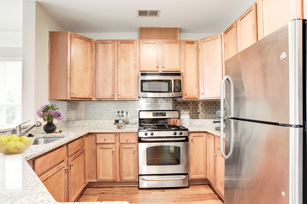 Fully Equipped Kitchen at The Tuscany, Virginia
