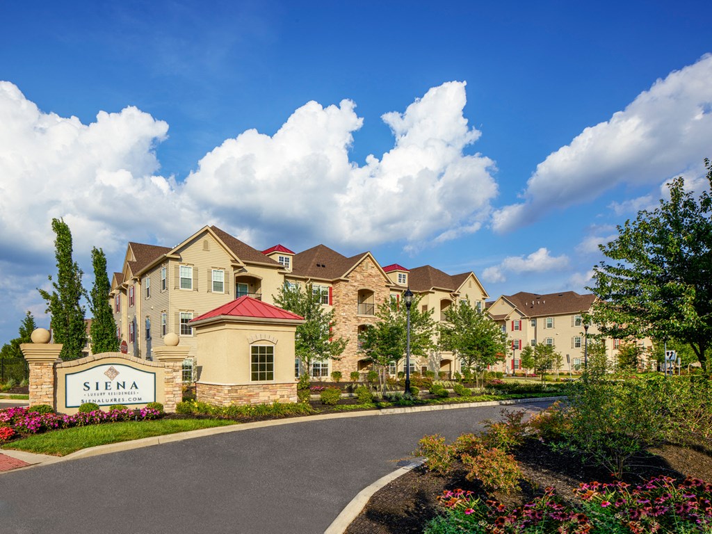 Building Building at Siena Luxury Residences, Cinnaminson, New Jersey