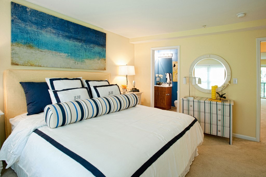 Bedroom at Spa Cove Apartments, Annapolis, 21403